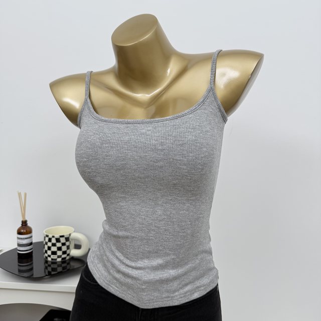 Breasts wheeze~ Good to wear, sexy U-neck with breast pads, thin shoulder straps, camisole for women, skin-friendly inner layering shirt
