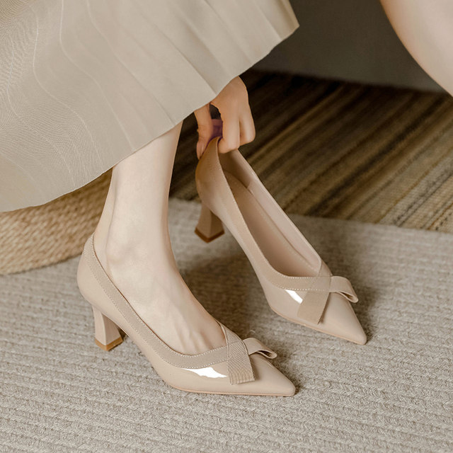 Sheepskin nude thick heel pointed toe mid-heel 5cm high heels for women 7cm 2025 spring and autumn soft leather with skirt single shoes