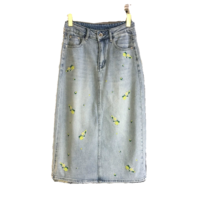 Clearance European denim skirt spring and summer embroidered flower high waist straight skirt casual sweet midi skirt
