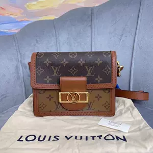 Shop Louis Vuitton Mini dauphine (Mini Dauphine, M22826) by Mikrie