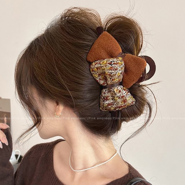 Autumn and Winter Plush Bow Clip Women's High-Level 2025 New Shark Clip Hair Clip Back of the Head Large Headwear