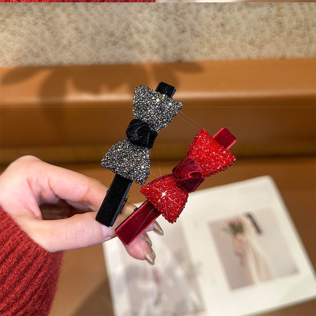 New Year's Bow hair clip red velvet bangs folder side clamping temperament 2025 new rhinestone celebrates New Year's head jewelry female
