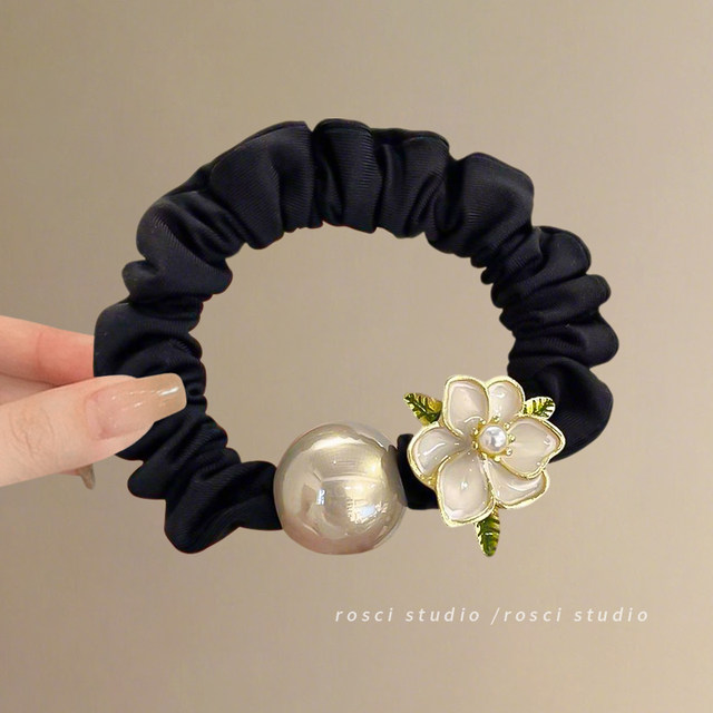 Korean version of camellia pearl small intestine hair band for women 2025 new style high-end ponytail head rope elastic and durable rubber band