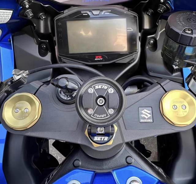 SETES motorcycle mobile phone navigation bracket imitates racing car mobile phone navigation bracket titanium ruler installation to enhance vibration filtering