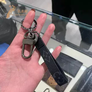 Louis Vuitton Capital lv bag charm and key holder (M00337)