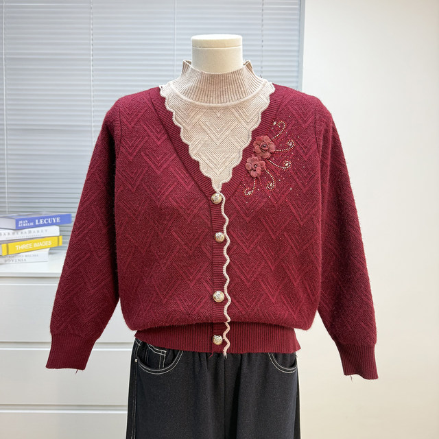 
Mother's clothing plus velvet sweater women's winter all-in-one velvet middle-aged and elderly women's clothing thickened bottoming shirt fake two-piece top