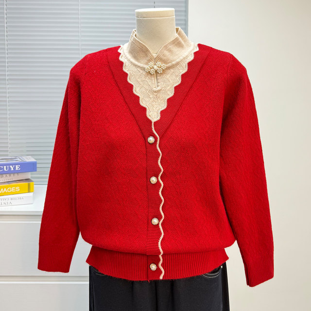 
Mom's autumn dress fake two-piece sweater 2025 new middle-aged and elderly women's loose tops autumn and winter knitted base shirt
