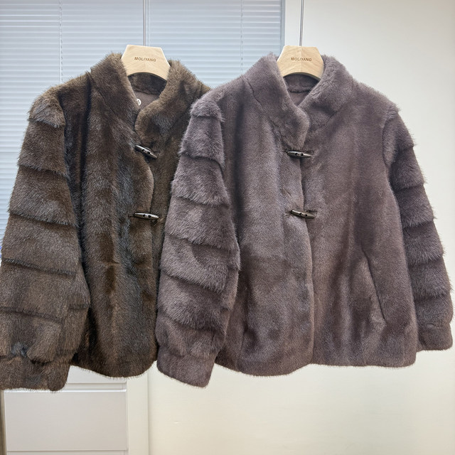 
Mother's clothing 2025 new middle-aged and elderly loose clothes women's imitation mink fur coat fur one-piece thickened top