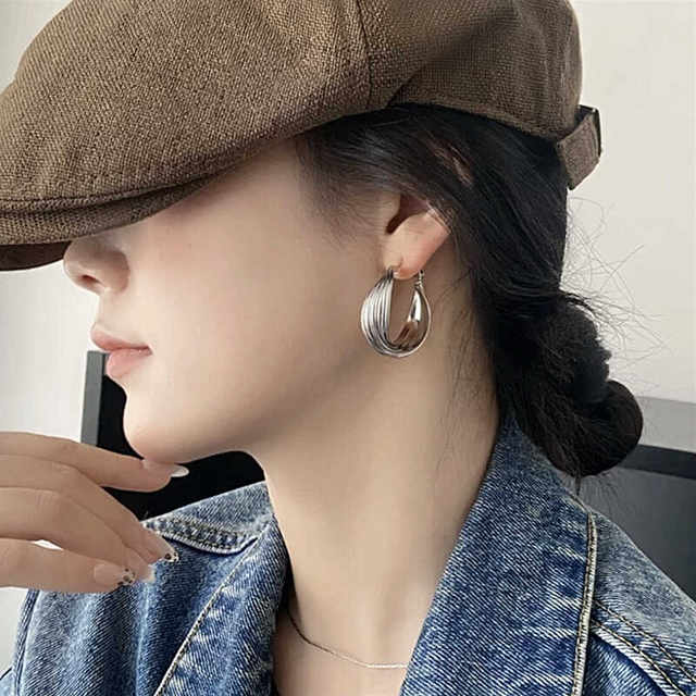 925 silver needle earrings silver irregular twisted earrings design sense Hong Kong style earrings 2024 new hot style fashion