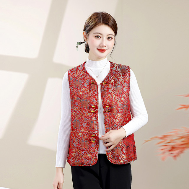 
Middle-aged and elderly people's autumn and winter style slimming and age-reducing vest tops for mothers new quilted warm national style vests