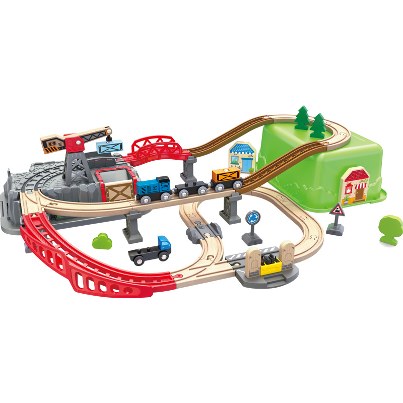 小火车轨道玩具