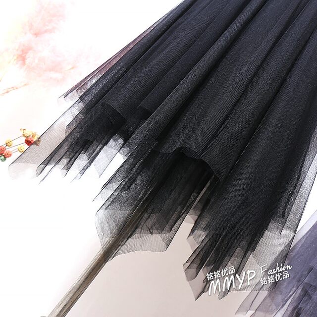 High-end drooping black gauze skirt irregular mesh skirt women's winter 2025 small skirt long skirt skirt