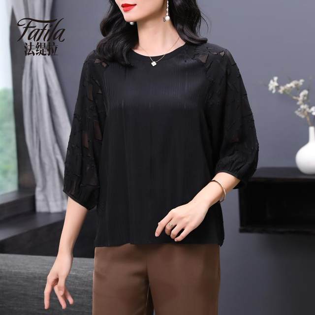 Black French mulberry silk top for women with three-quarter sleeves new fashionable casual chic age-reducing loose large-size top for women
