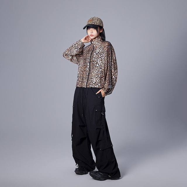 Tuogu Fashion Brand American Hot Girl Leopard Cardigan Jacket Women's Spring New Drop Painted Casual Jacket Thin Sun Protection Clothes
