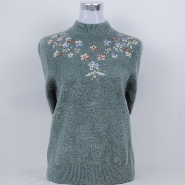 Winter middle-aged and elderly women's clothing for extra large size half-high neck thickened sweater mother's clothing solid color loose imitation mink base shirt