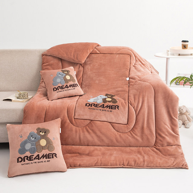 Thickened milk velvet pillow quilt The dual -use car pillow pillow office sofa folding nap to be two -in -one
