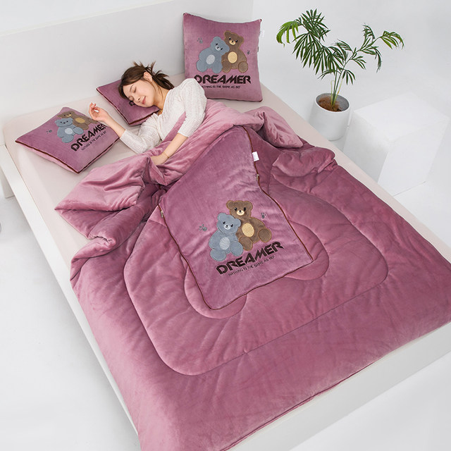 Thickened milk velvet pillow quilt The dual -use car pillow pillow office sofa folding nap to be two -in -one
