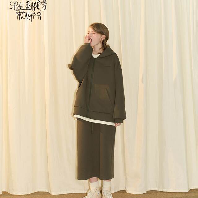 Retro casual style slim and loose straight hooded jacket + one-step skirt