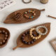 Retro walnut wood bracelet jewelry tray creative design gourd leaf shape Wenwan Buddhist beads bracelet display tray