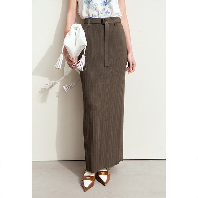 AMII2024 autumn new elegant commuting with waist band double -song yarn pits striped knitted skirt skirt women's long skirt
