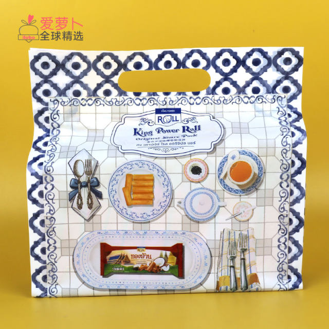 Thailand KingPower ROLL Golden Paul original coffee flavor crispy coconut roll sugar leather chocolate egg roll