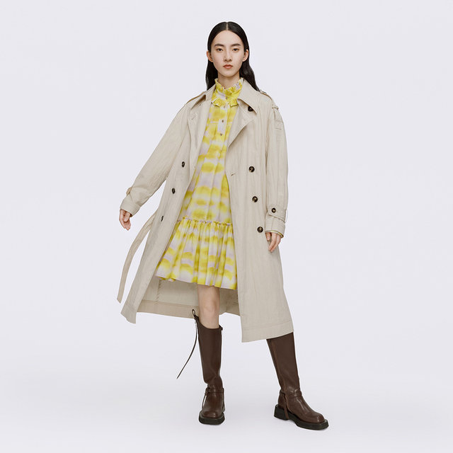 The same spring new style adjustable belt retro double-breasted windbreaker in Bo Shopping Mall