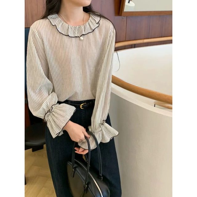 2024 autumn sweet wood ears contrasting black flared sleeves loose striped shirt for women