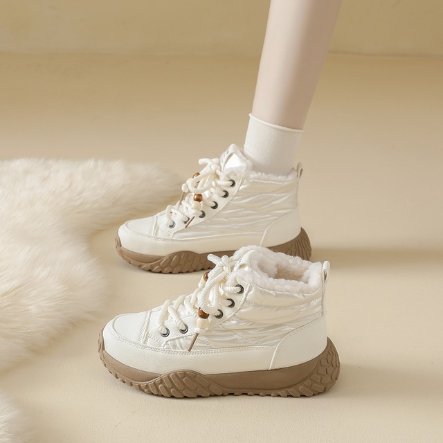 Northeast snow boots women's velvet thickened high-top sports shoes winter non-slip warm snow cotton 34 size thick-soled cotton shoes