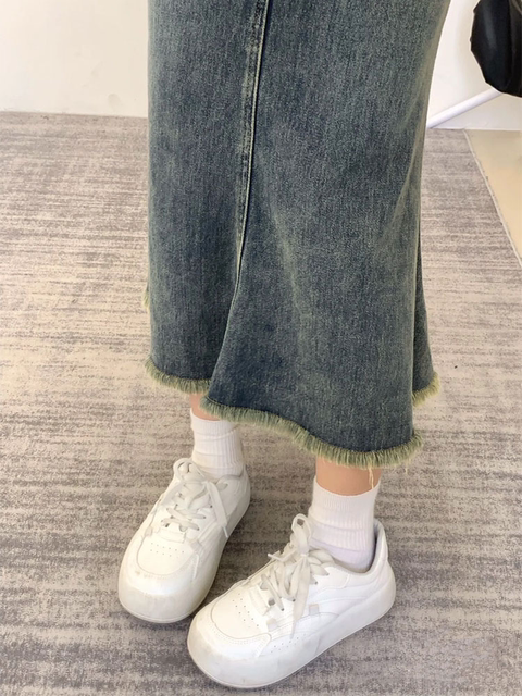 Retro mid-length denim skirt for women in spring and summer 2024 new large-size fish tail half-body long skirt A-line slim hip-pack skirt