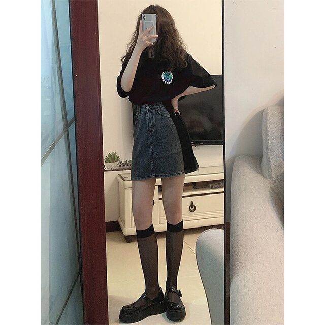 Large -size summer pear -shaped body contrasting denim body skirt high waist high -waisted small people A -line thin hip short skirt children