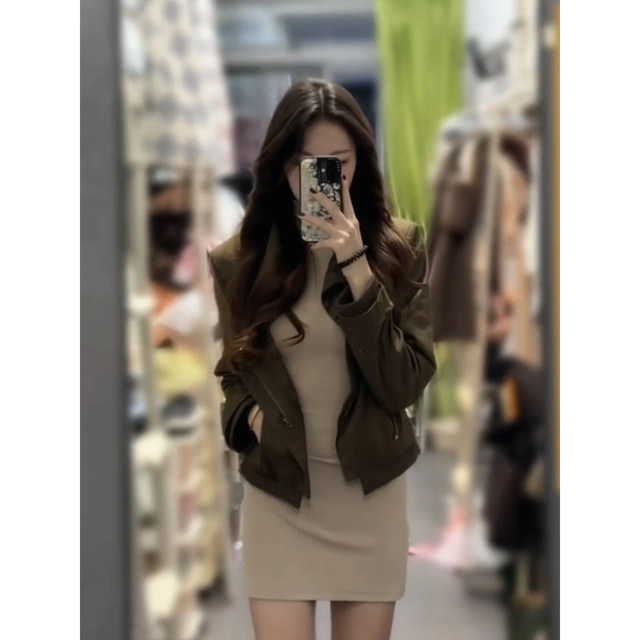XZY Slightly Fat Korean Hot Girl Half Turtle Collar Slim Dress Women's 25 Years Winter Brown Short Jacket