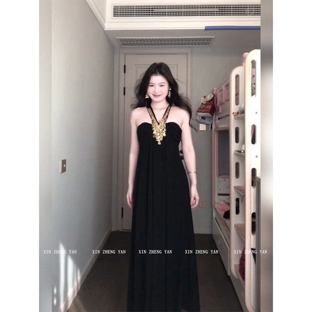 XZY/Xin Zhengyan, slightly fat mm noble and ancient style bead halter neck dress female celebrity temperament heavy industry long skirt