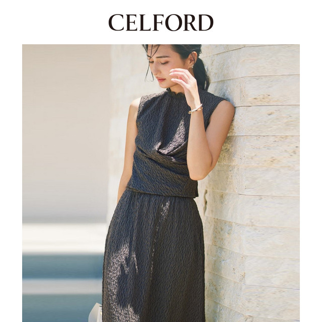 CELFORD2024 early autumn new product Japanese elegant textured jacquard sleeveless turtleneck set CWCO244111
