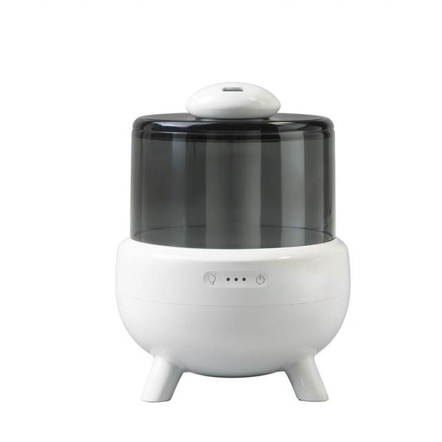 New 2L humidifier with large fog volume desktop small humidifier indoor mother and baby aromatherapy night light