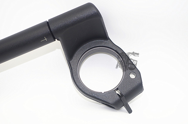 Chunfeng original accessories SR450SR direction car handlebar handlebar handlebladder handlebladder plastic sleeve balancing block handle
