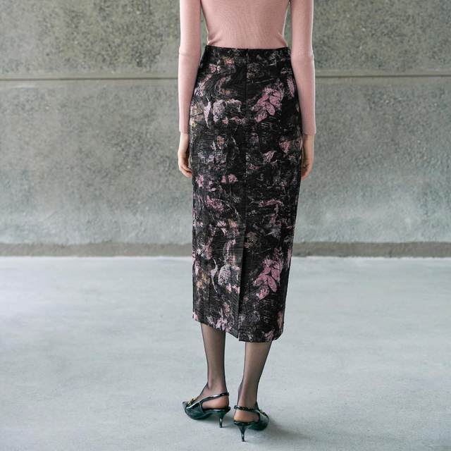 Yanyu retro elegant printed skirt Ms. 2024 new winter mid -length thin A -line hip skirt
