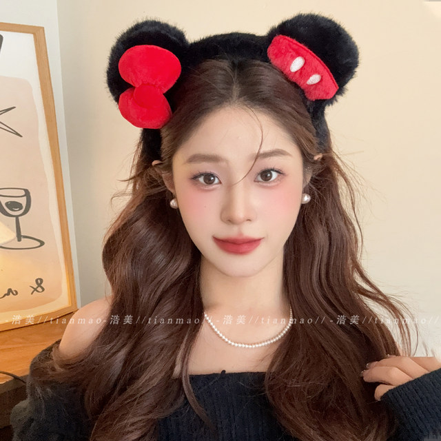 Cute and funny cat headband for women 2025 new face wash non-slip headband showing face small hair clips high-value hair accessories