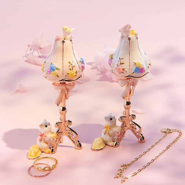 Japanese PICALS Cute Cat Table Lamp Creative Princess Jewelry Box Small Desktop Ornament Girls Birthday Gift