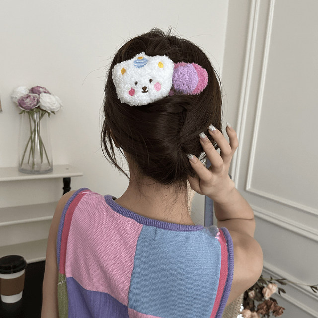 Cute Plush Bear Big Duck Both Duck Mint Female 2025 new autumn and winter hair clip back head card issued high -level sense headgear
