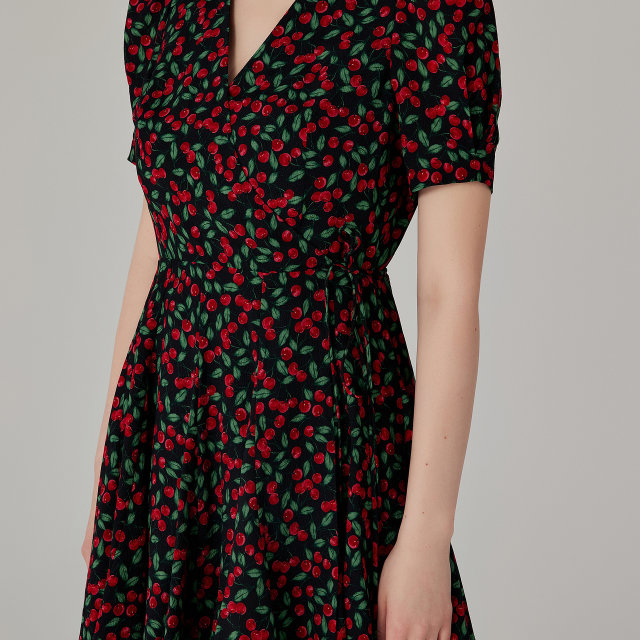 The same style in the mall, Mossack V-neck Short Sleeve High Waist Cherry Blended Printed Dress for Women