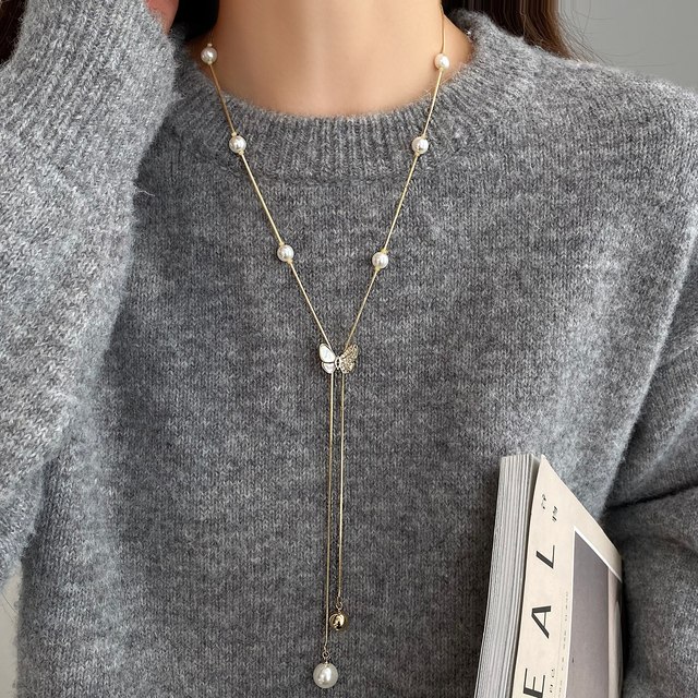 Butterfly Pearl Long Sweater Necklace Women's 2025 New Accessories Autumn and Winter Girls' Sweater Chain Light Luxury High-end