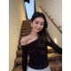 pusumede slanted neck off-shoulder long-sleeved sweater T-shirt for women's design, waist-hugging slim temperament, flared sleeve top
