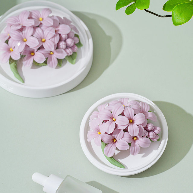 Dehua ceramics porcelain flower ornaments home accessories hand-kneaded lilac flower diffuser aromatherapy mother lover gift