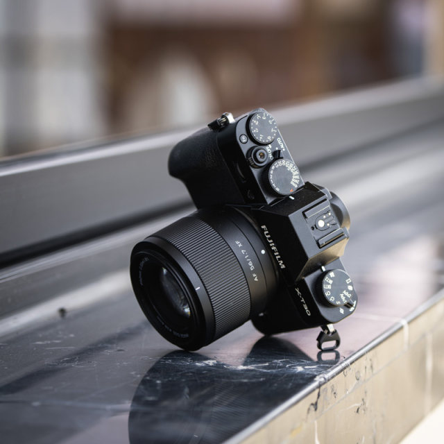 Weizhuoshi 56mm F1.7 large aperture portrait fixed-focus lens adapted to E/Z/XF bayonet micro-single camera 56f17