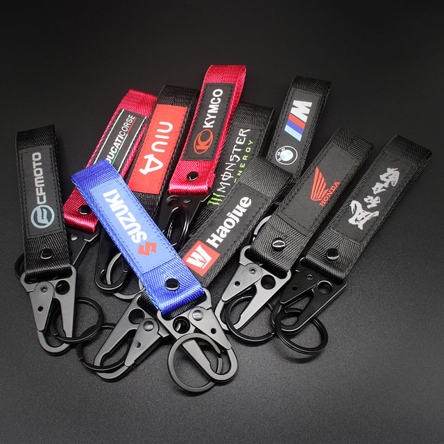 Personal creative motorcycle keychain Men's locomotive pendant buckle embroidery defense number card modification rope latch rope