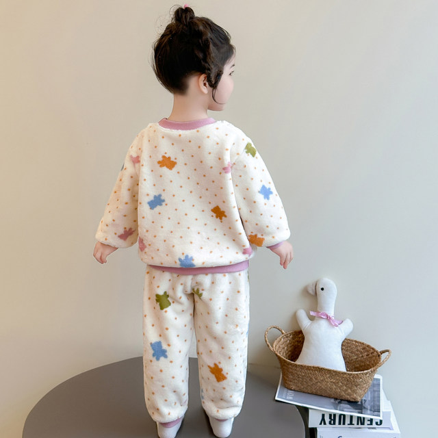 Children's pajamas flannel little girl autumn and winter small and medium-sized children's warm suit coral velvet winter girls' home clothes