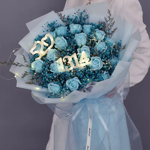 送男朋友的花束七夕 新人首单立减十元 22年2月 淘宝海外