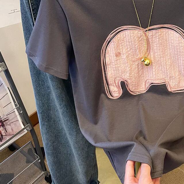 Gray heavy industry embroidered small elephant short-sleeved T-shirt for women 2025 summer new loose age-reducing versatile half-sleeved top