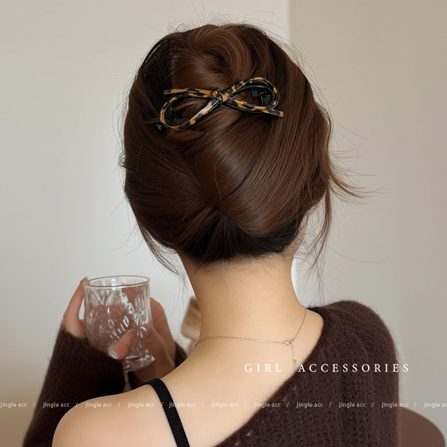 Bow hair clip one-line clip for women 2025 new high-end style hair twist clips with large hair volume and headpiece