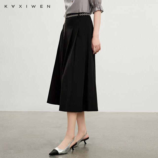 Jah Qianwen's simple commuting A-line skirt 2025 summer new fashion pleated skirt solid color midi skirt for women
